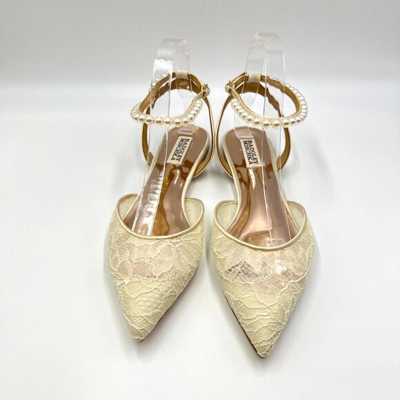 Badgley Mischka Womens Size 8 Ivory White Satin Lace Point Toe Dress Flats Shoes - Picture 2 of 12